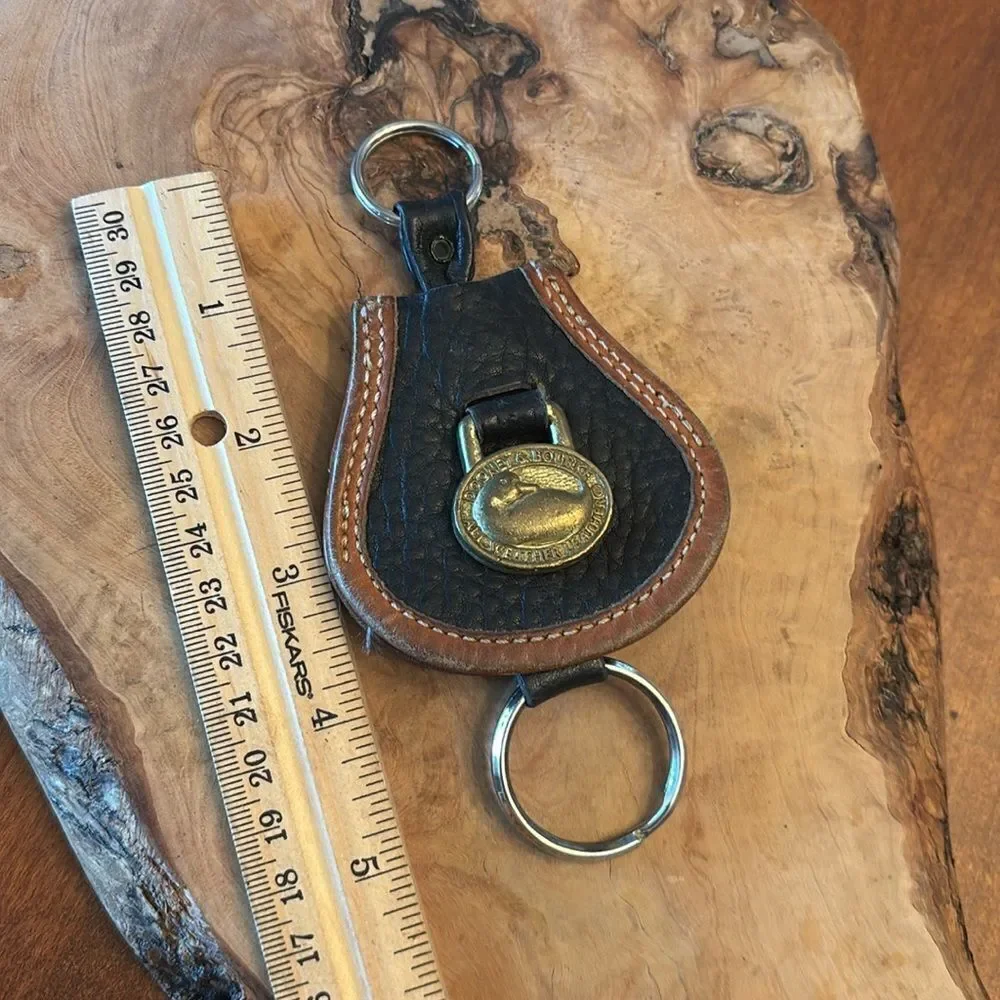 Vintage 80's DOONEY & BOURKE Black All Weather leather / Brass Logo key chain fo
